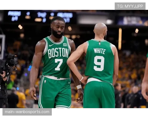 布朗高效得分助凯尔特人取胜 锋卫摇摆人展现价值